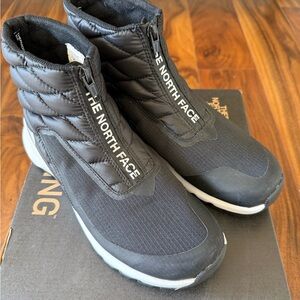 The North Face Womens Thermoball Progressive Zip Black Quilted Boots